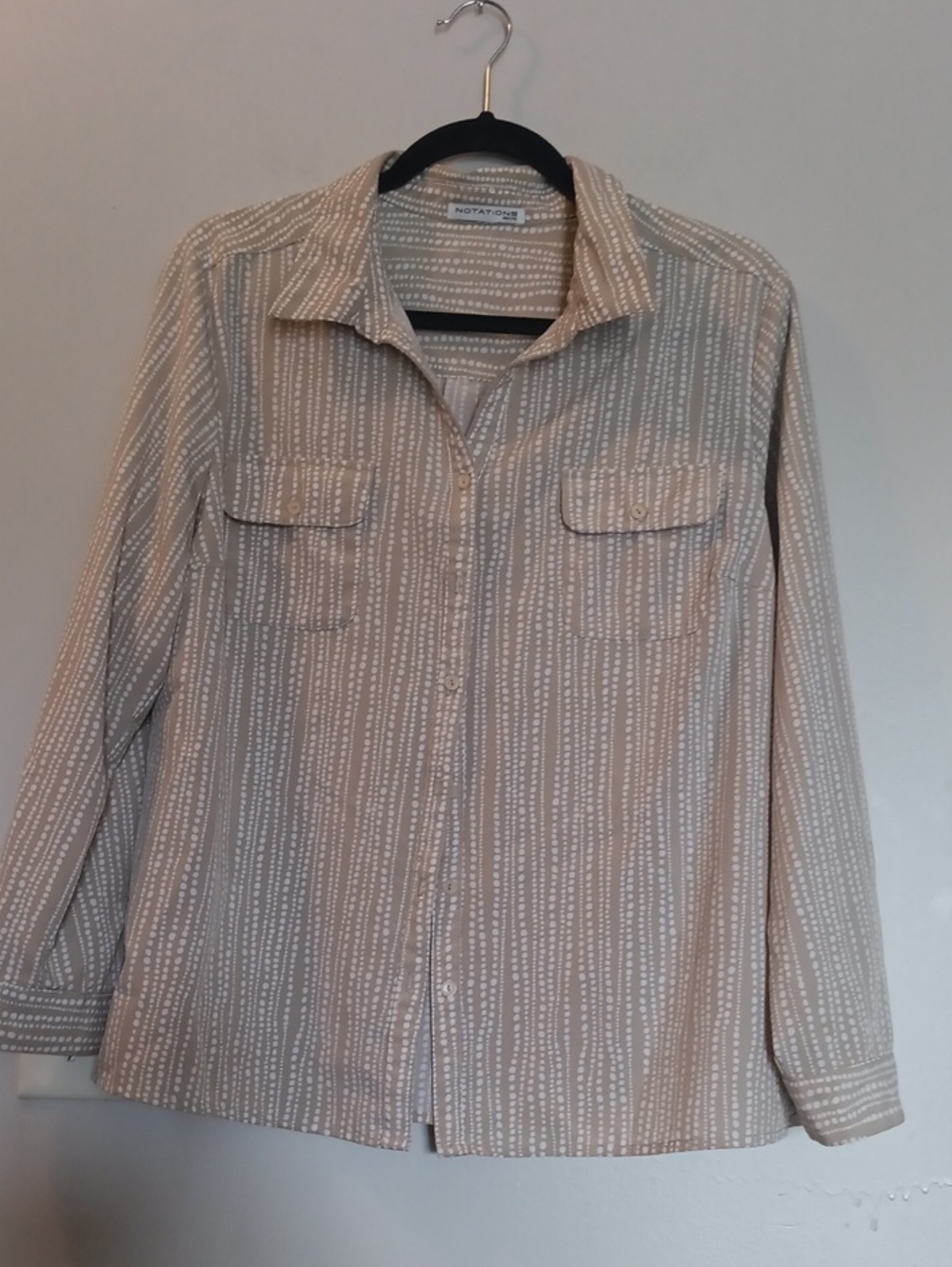 Notations Beige and White Dotted-Stripe Button-Up Shirt